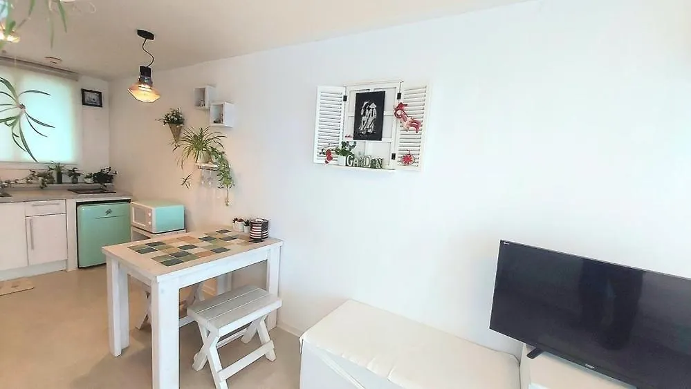 Amy Bada Hotel Incheon