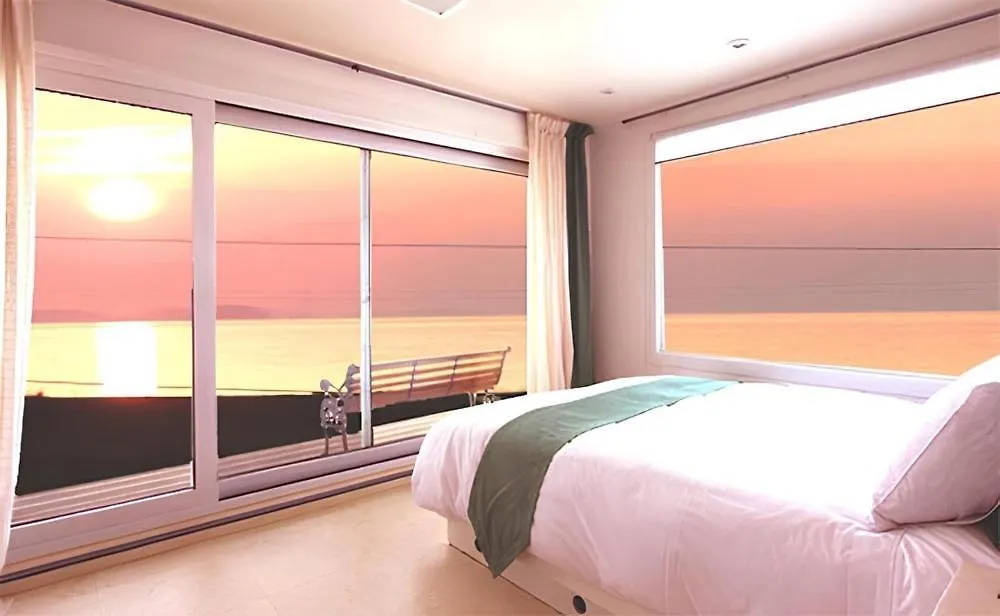 Amy Bada Hotel Incheon