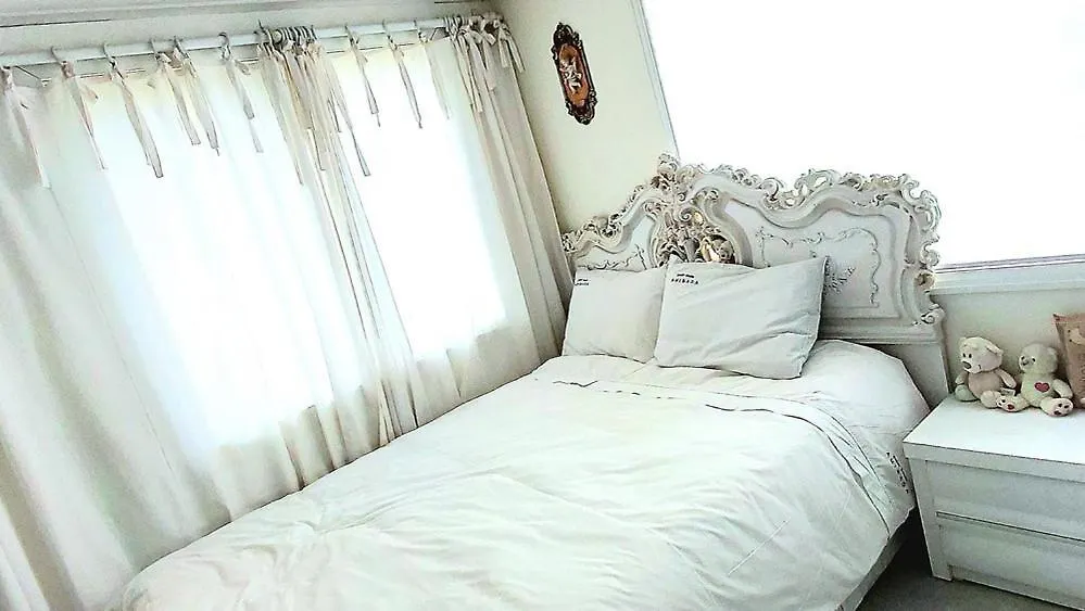 Amy Bada Hotel Incheon